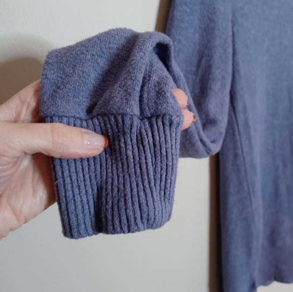 Saturday Sunday Anthropologie Fleece Sweater Cinched Side Tie Size XS - Picture 8 of 13